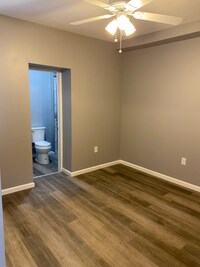 6 S Franklintown Rd photo'