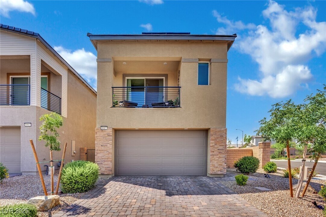 8907 Roadrunner Ravine St in Las Vegas, NV - Building Photo