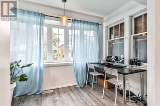 75 Fairfield Ave in Toronto, ON - Building Photo - Building Photo