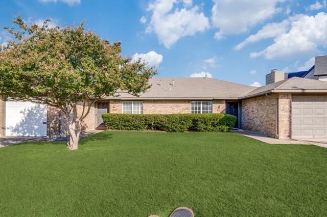 4031 William St in Sachse, TX - Foto de edificio