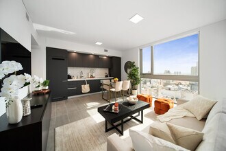 279 NE 1st St in Miami, FL - Building Photo - Building Photo