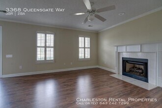3368 Queensgate Way in Mount Pleasant, SC - Building Photo - Building Photo