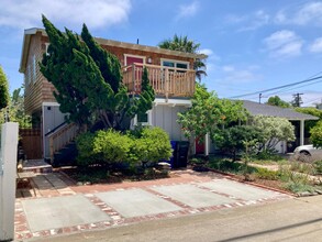 624 Bonair St, Unit 624 Bonair Way in La Jolla, CA - Building Photo - Building Photo