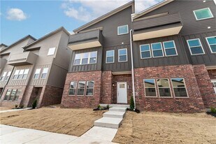 2179 W Million Ln in Fayetteville, AR - Building Photo