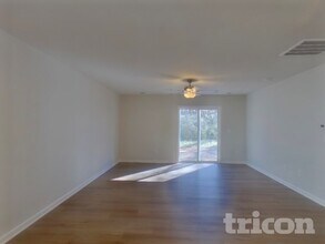 139 Clairvale Ct in Greenville, SC - Foto de edificio - Building Photo