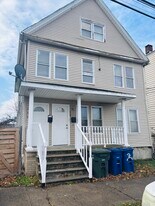 259 6th St in Bridgeport, CT - Building Photo