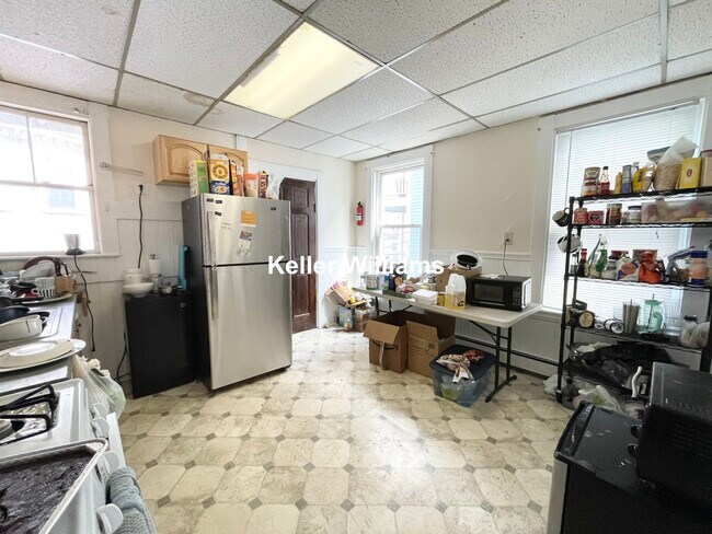 85 Hillside St in Boston, MA - Building Photo - Building Photo