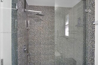 747 Michigan Ave in Miami Beach, FL - Foto de edificio - Building Photo