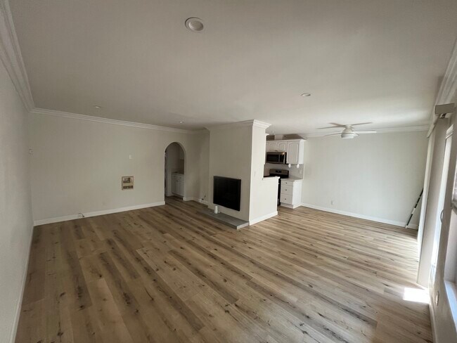 property at 1021 5th St