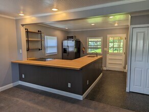 138 Old Boalsburg Rd in Boalsburg, PA - Foto de edificio - Building Photo