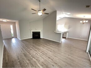 4996 Southgate Pkwy in Myrtle Beach, SC - Building Photo - Building Photo