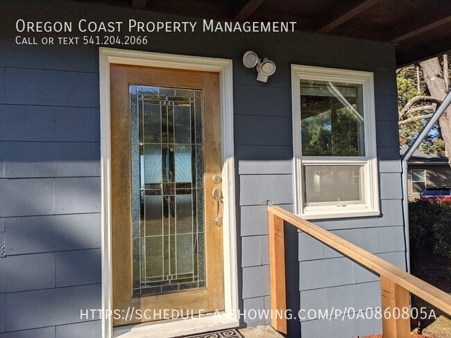 43 NW Chipmunk St in Yachats, OR - Building Photo - Building Photo