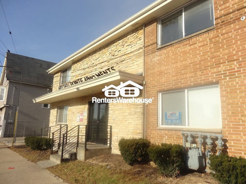 1418 W Mitchell St in Milwaukee, WI - Building Photo