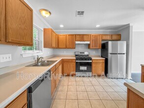 1103 Sunflower Ct in Leander, TX - Building Photo - Building Photo
