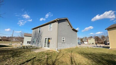 121 Kaitlin Wy in Monroe, OH - Building Photo - Building Photo