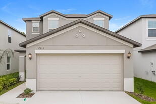 7333 Spring Snowflake Ave in Tampa, FL - Building Photo