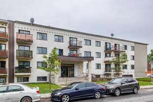5110 Notre-Dame Boul in Laval, QC - Building Photo