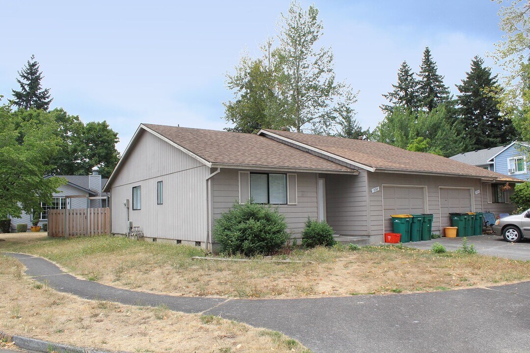 804-804 SW 29th Way in Troutdale, OR - Building Photo