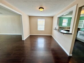 3714 Avenue S 1/2 in Galveston, TX - Building Photo - Building Photo