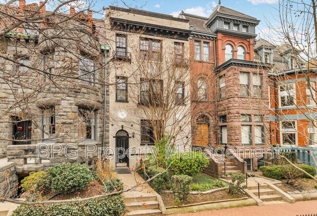 property at 1618 S St NW