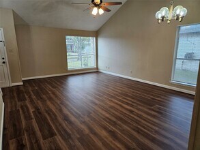 3828 Pecan Cir in La Porte, TX - Building Photo - Building Photo