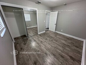 909 Skyview Dr in Brandon, FL - Building Photo - Building Photo