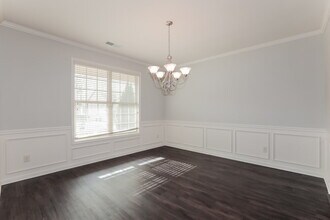 825 Westmoreland Ln NE in Lawrenceville, GA - Building Photo - Building Photo