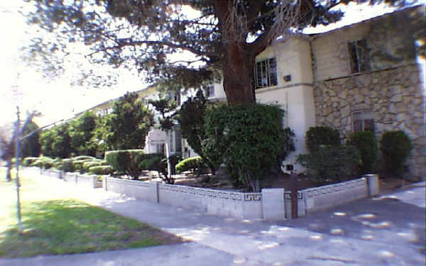 1631 Rodney Drive in Los Angeles, CA - Foto de edificio - Building Photo