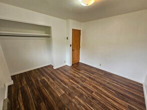 602 1/2 2nd St in Cove, OR - Building Photo - Building Photo