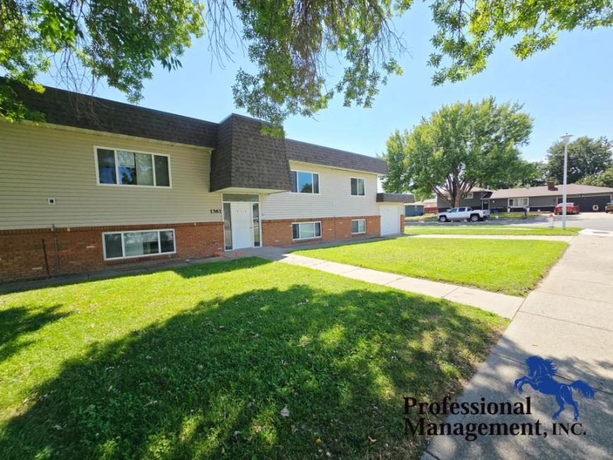 1361 Easy St in Billings, MT - Building Photo