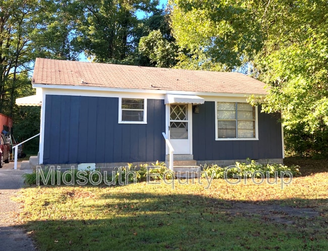 property at 106 Parkburg Rd