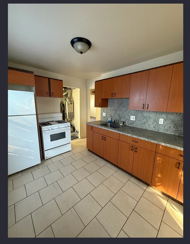 property at 11260 Jackson Ave