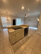 8947 Lake Mist Ave in Baton Rouge, LA - Building Photo - Building Photo