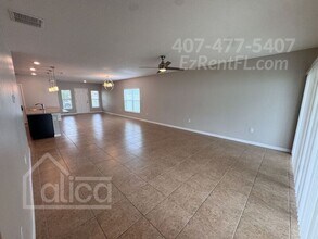426 Kestrel Dr in Groveland, FL - Building Photo - Building Photo