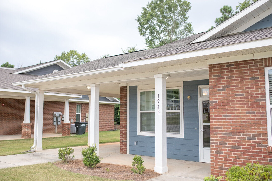 Shiloh Apartments in Opelika, AL - Foto de edificio