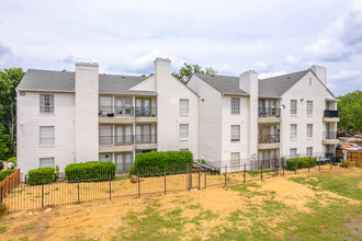 The Gaston Lofts in Dallas, TX - Foto de edificio - Building Photo