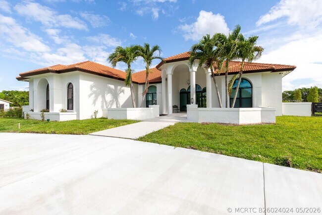property at 14367 Belmont Trce