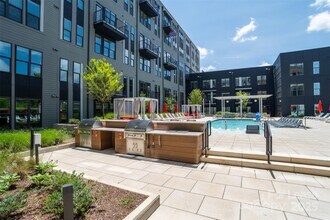 3305 South Blvd in Charlotte, NC - Building Photo - Building Photo