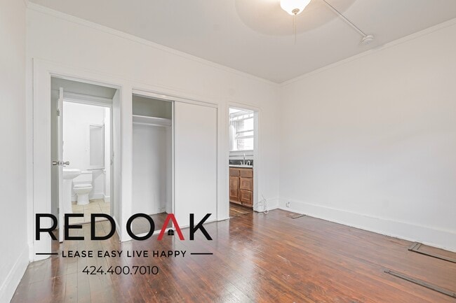 1021 S Park View St in Los Angeles, CA - Building Photo - Building Photo