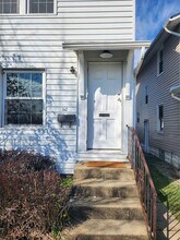 302 Everett Ave, Unit 302 Everett Avenue in Newark, OH - Building Photo - Building Photo