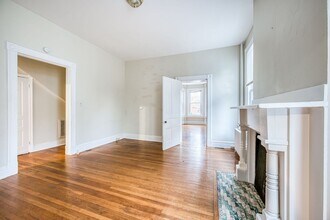 3127 W Franklin St in Richmond, VA - Building Photo - Building Photo