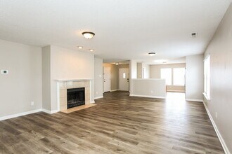 6785 W Stansbury Blvd in McCordsville, IN - Building Photo - Building Photo