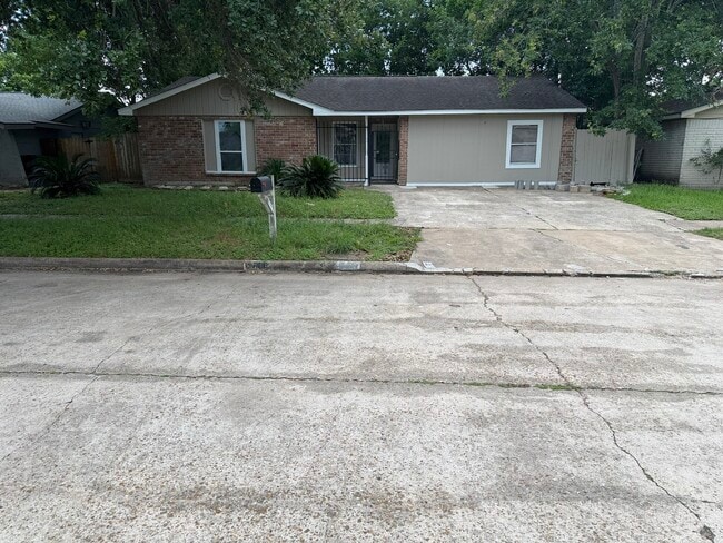 property at 4711 Beechaven St