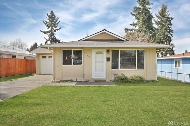 property at 3710 N Villard St