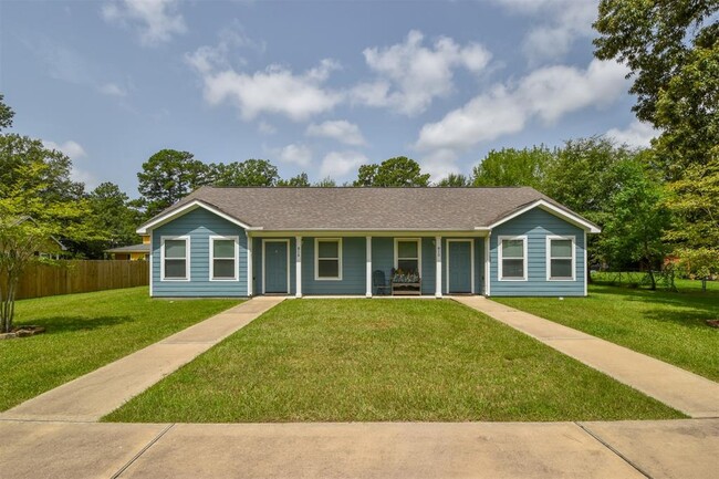 property at 1103 Parkhurst Ave