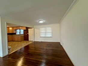 102 Ridge Dr in Stanley, NC - Building Photo - Building Photo