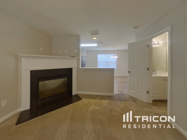 409 Kara Ln in Mcdonough, GA - Building Photo - Building Photo