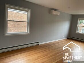 2909 N Austin Ave in Chicago, IL - Building Photo - Building Photo