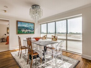 4242 Lomo Alto Dr, Unit N72 in Dallas, TX - Building Photo - Building Photo