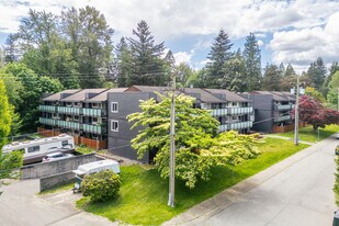 33400 Bourquin Pl in Abbotsford, BC - Building Photo